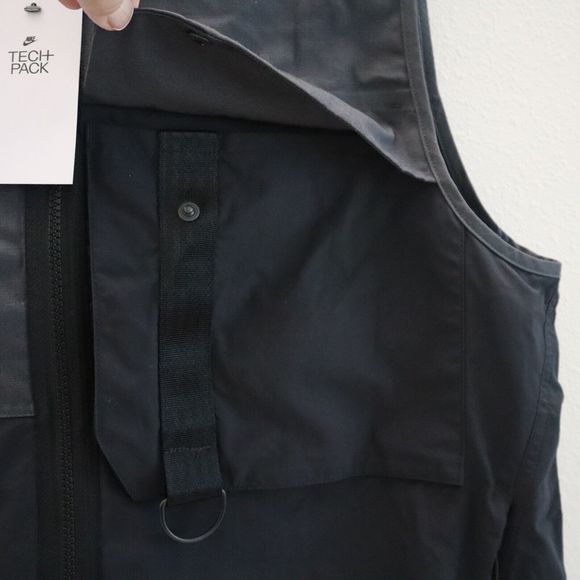 Nike DM5534 Men's Sz 2XL Gray/Black Sportswear Tech Pack Unlined Gilet Vest $160 - Picture 5 of 10